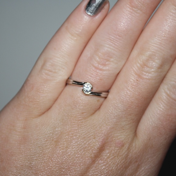 NWT Sterling silver promise ring CZ - Picture 3 of 4